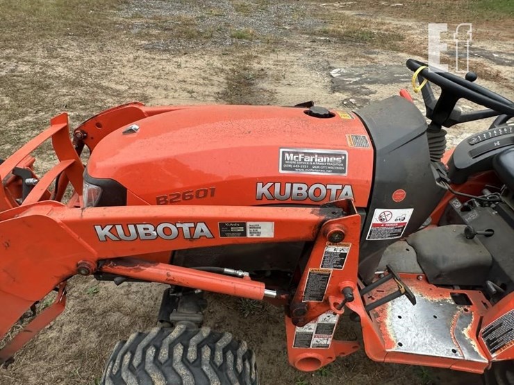 kubota-b2601-5904-image-10