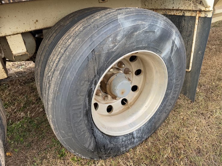 1996-agri-trader-32’-steel-hopper-bottom-trailer-image-6