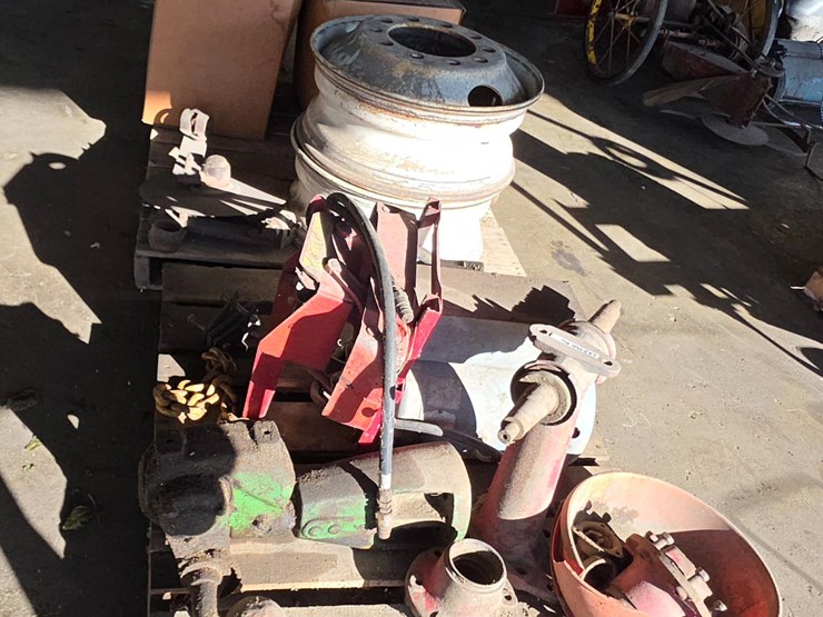 international-tractor-parts-image-4