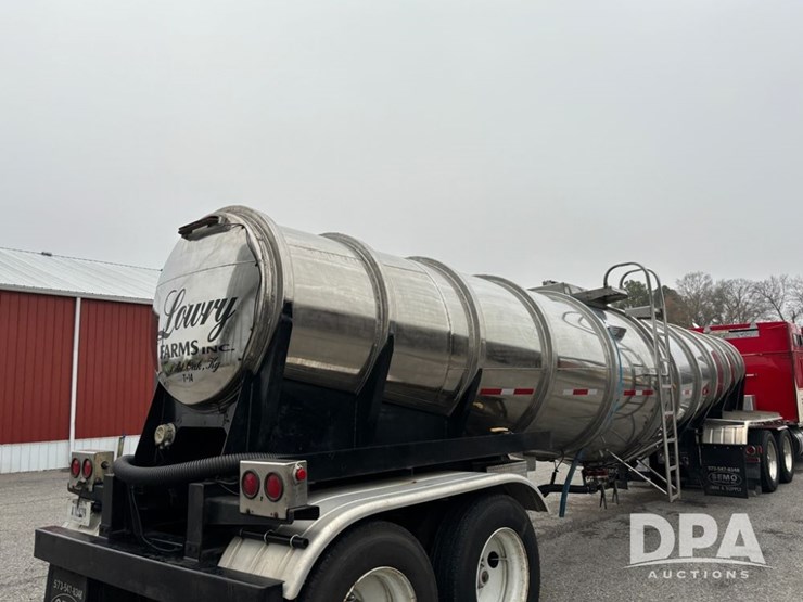 1982-trailmobile-trailer-image-10