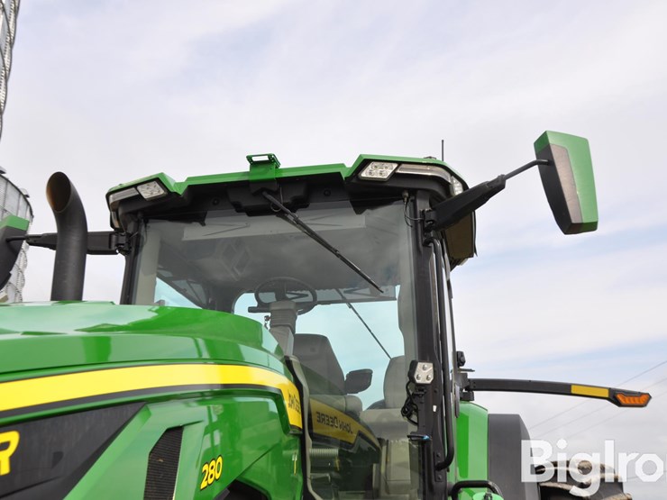 2022-john-deere-8r-280-image-14