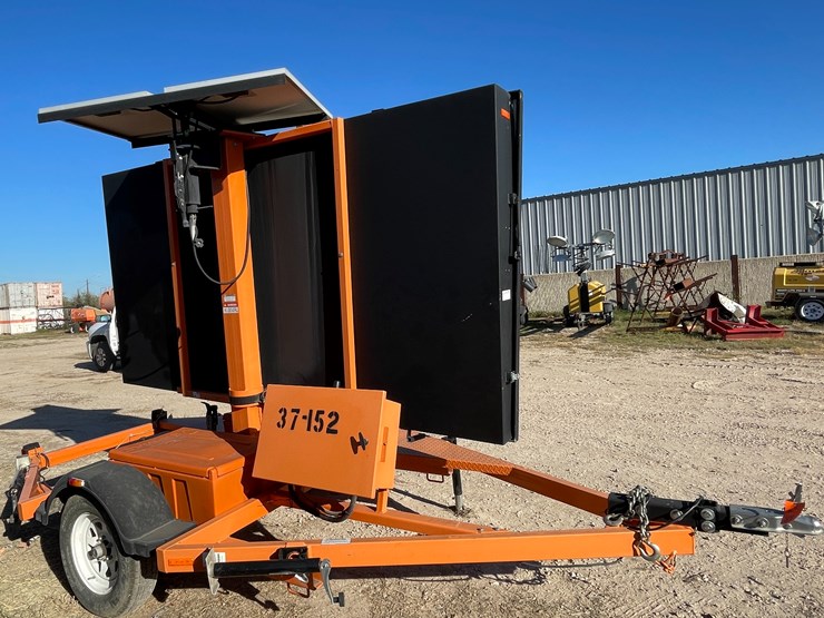 #6302-•-2018-vermac-message-board-(trailer-#37152)-(no-title)-image-5