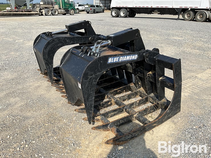 blue-diamond-106260-16-grapple-fork-image-1