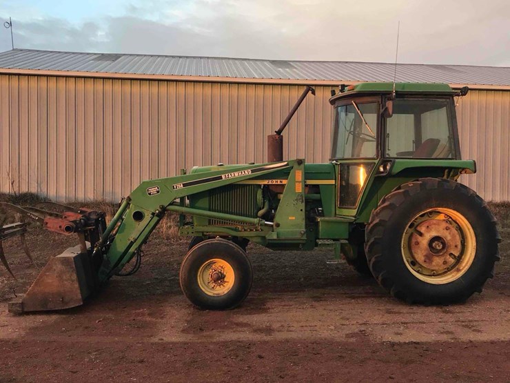 john-deere-4430-image-1