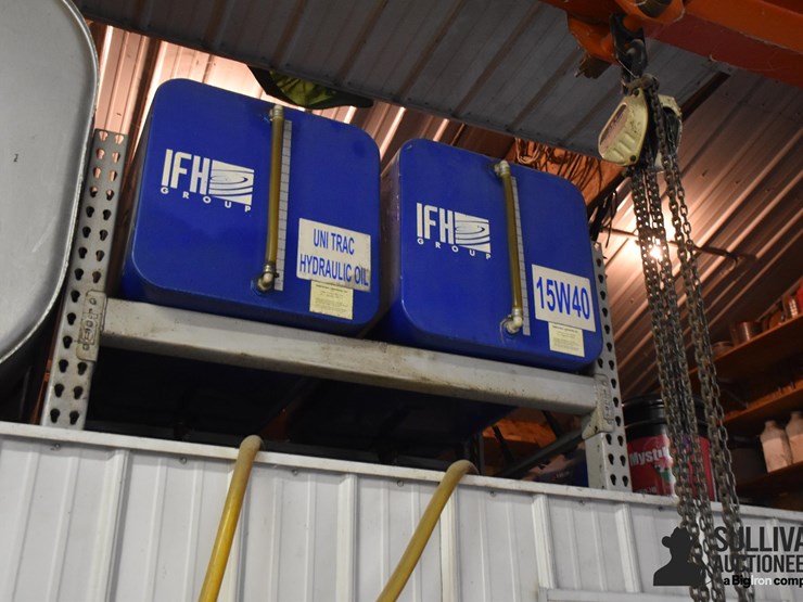 oil-tanks-on-stand-image-2