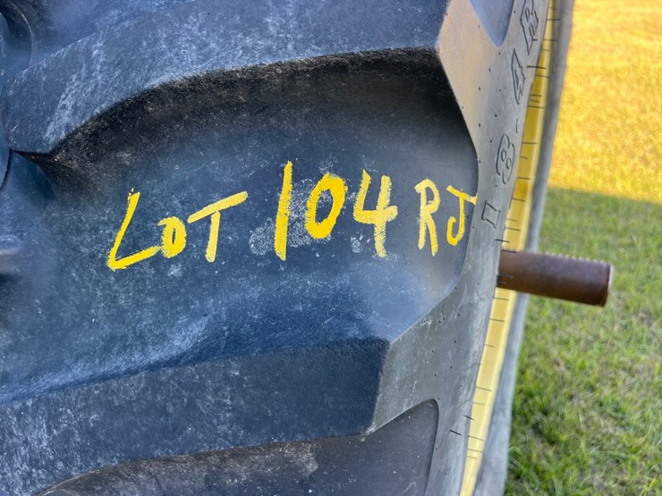 john-deere-4240-image-6