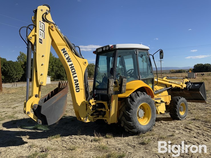 2020-new-holland-b95b-image-5