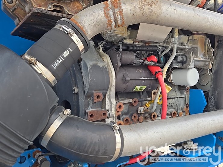 2015-genie-zx-135-image-84