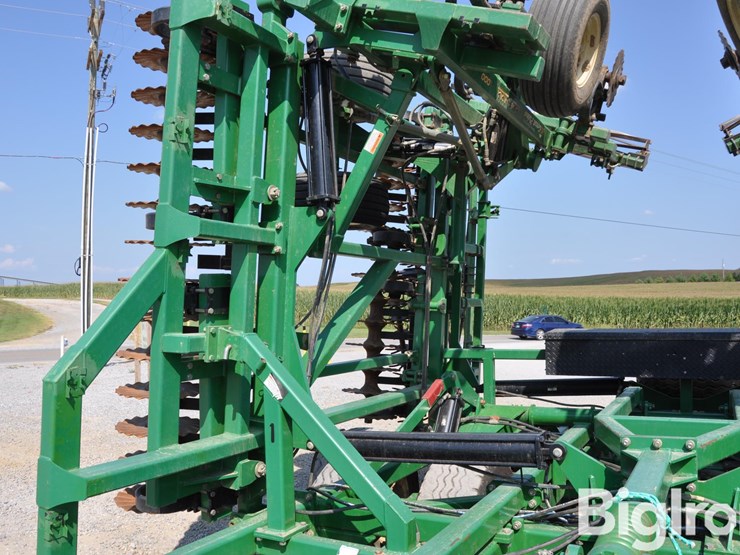 great-plains-4000tm-image-16