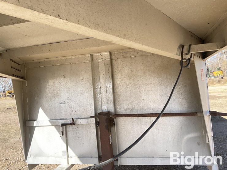 1989-sooner-aluminum-t/a-livestock-trailer-image-14