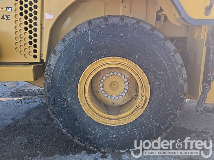 2016-caterpillar-950m-image-22