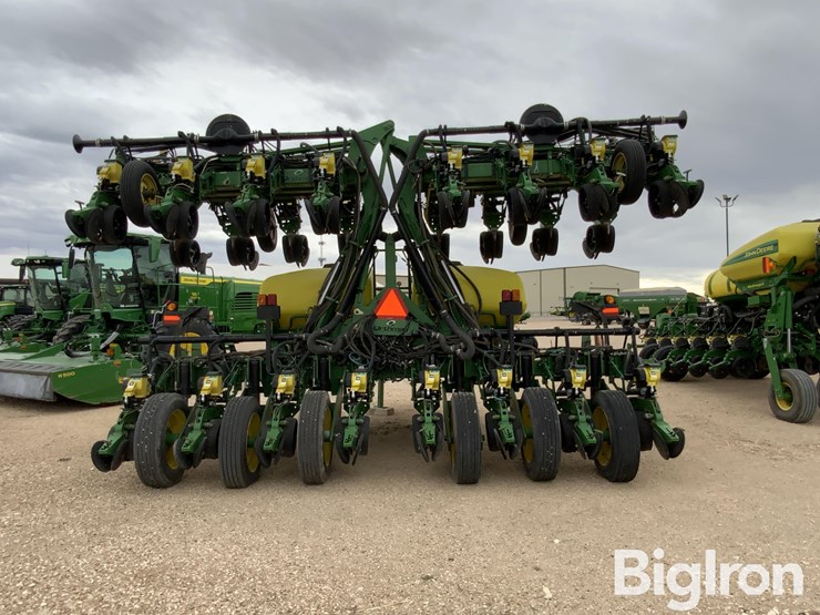 2010-john-deere-dr18-image-6