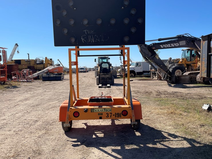 #6322-•-2020-solar-tech-arrow-board-(trailer-#37191)-(no-title)-image-1