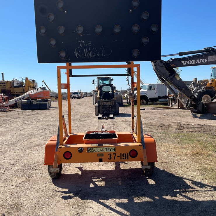#6322 • 2020 Solar Tech Arrow Board (Trailer #37191) (No Title)