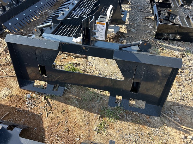 #43-•-skid-steer-to-3pt-quick-hitch-adapter-image-2