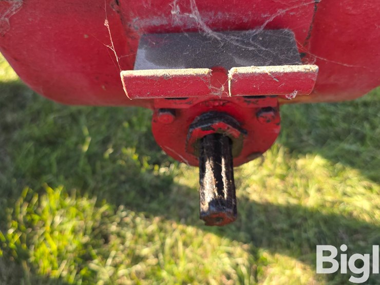 1939-farmall-f-14-2wd-tractor-image-10