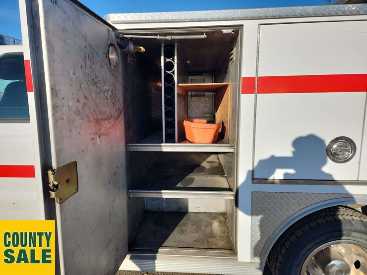 2000-ford-f550-sd-image-16