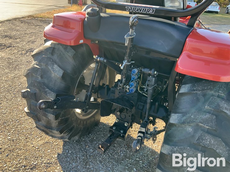 case-ih-farmall-40-image-15