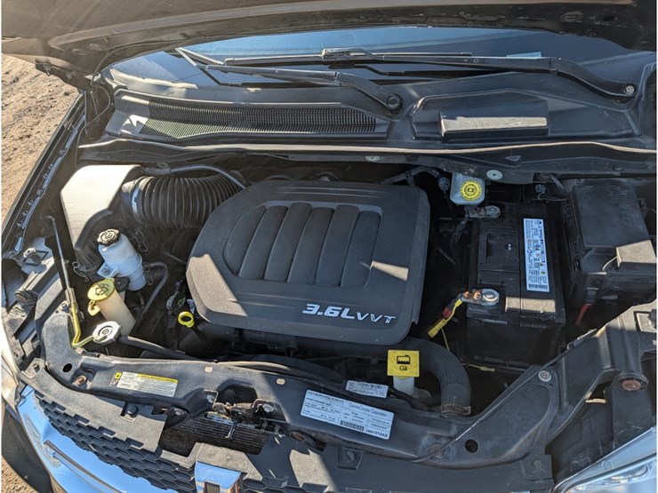 2012-dodge-grand-caravan-image-15