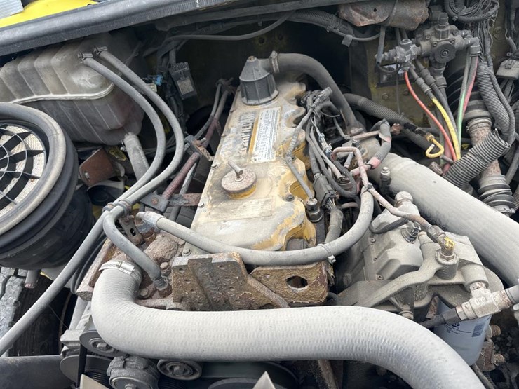 2004-caterpillar-3126-image-57