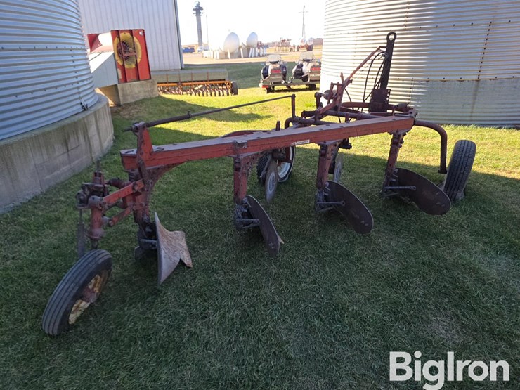 4-bottom-plow-image-5