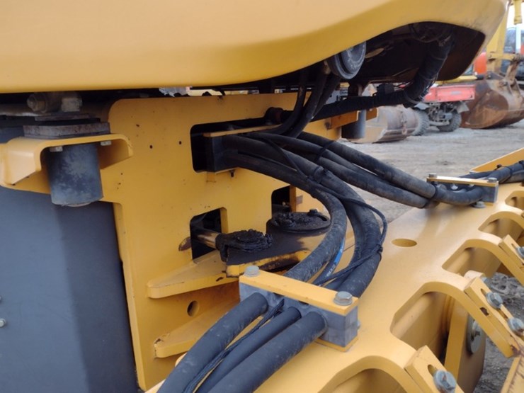 volvo-sd75b-image-23