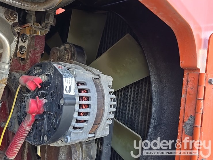 2016-sky-trak-8042-image-84