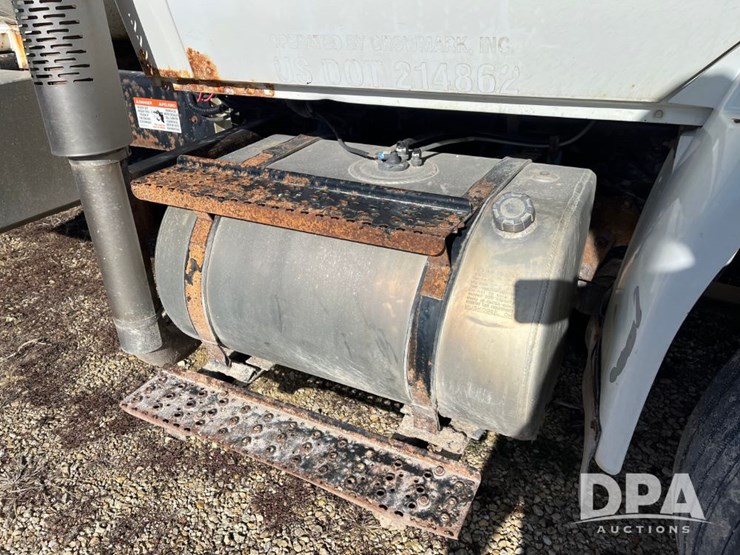 2011-ihc-4400-durastar-lp-truck-(jn3390,-unit-489)-image-22