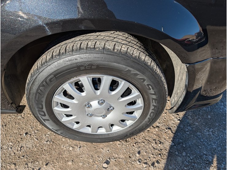 2012-dodge-grand-caravan-image-4