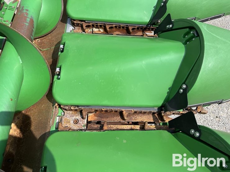 2024-john-deere-c12f-image-13