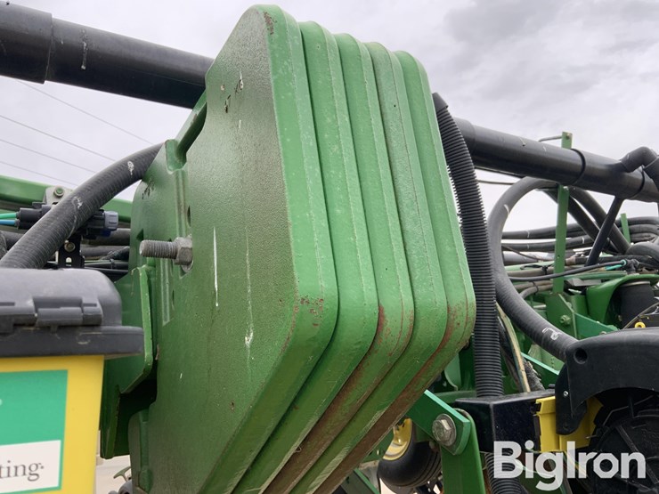 2010-john-deere-dr18-image-17