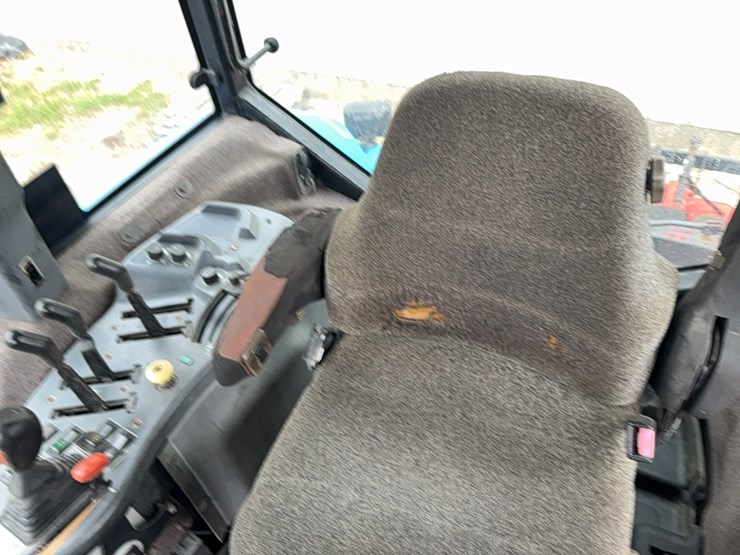 new-holland-8770-image-116