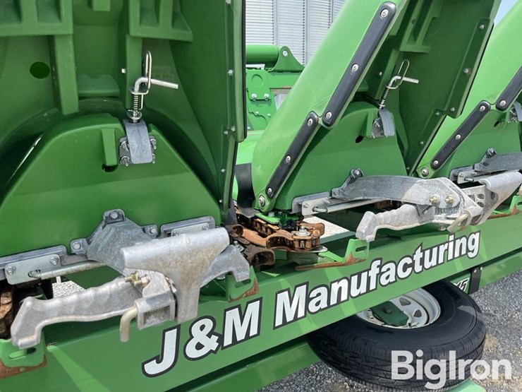 2024-john-deere-c12f-image-13