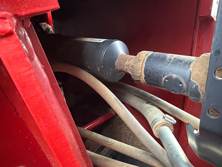 2012-case-ih-400-image-15