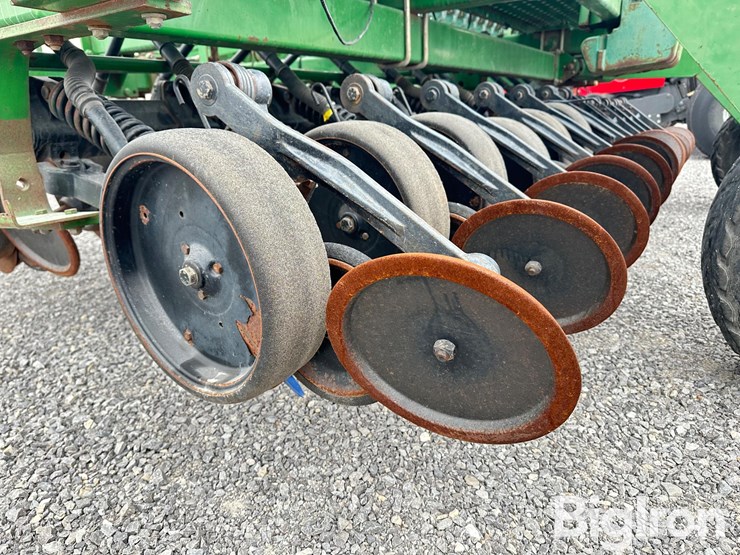 john-deere-1560-image-10