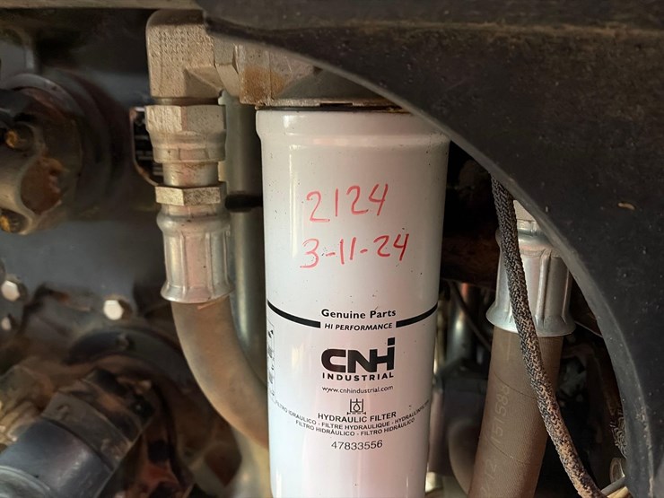 2012-case-ih-400-image-13