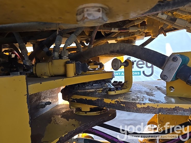 2016-caterpillar-950m-image-77