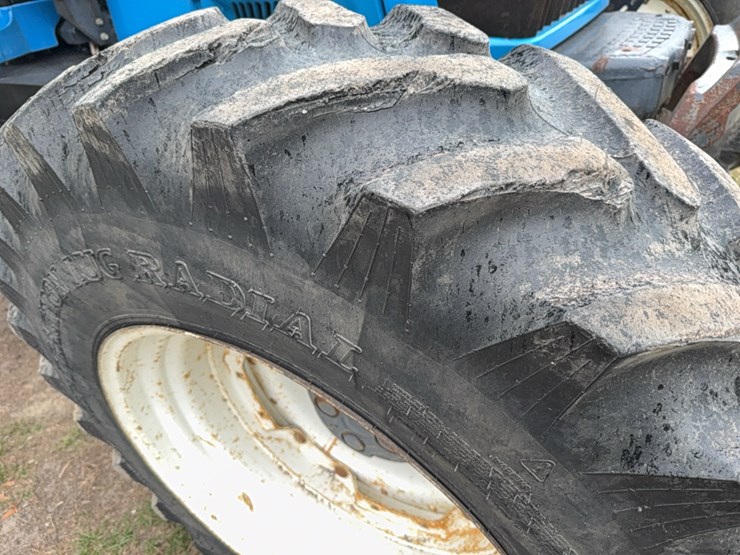 new-holland-8770-image-6