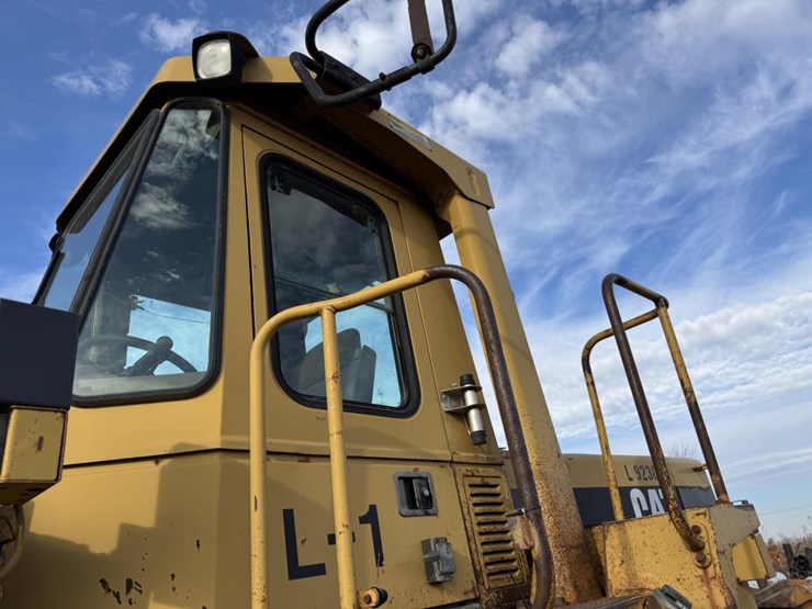 1992-caterpillar-950f-image-9