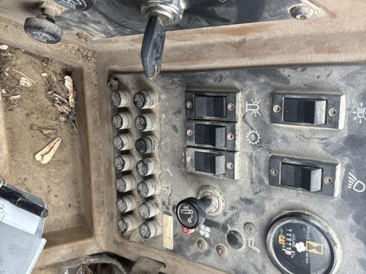 1993-caterpillar-950-image-42
