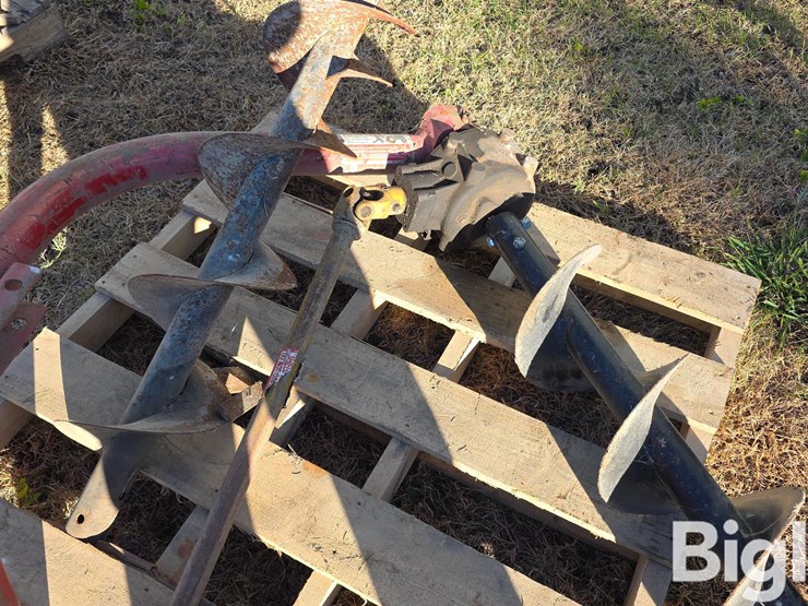 3-pt-post-hole-auger-image-9