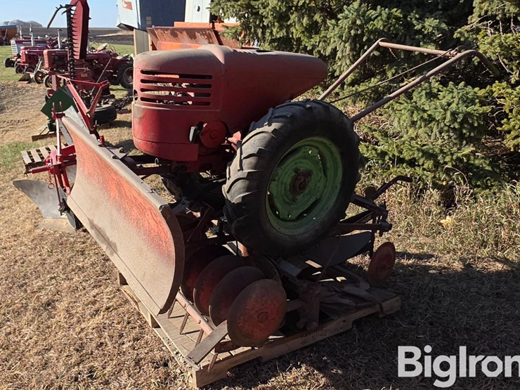 david-bradley-283-walk-behind-power-unit-w/attachments-image-1