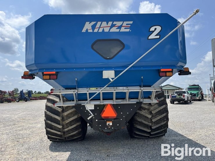 2014-kinze-1100-image-6