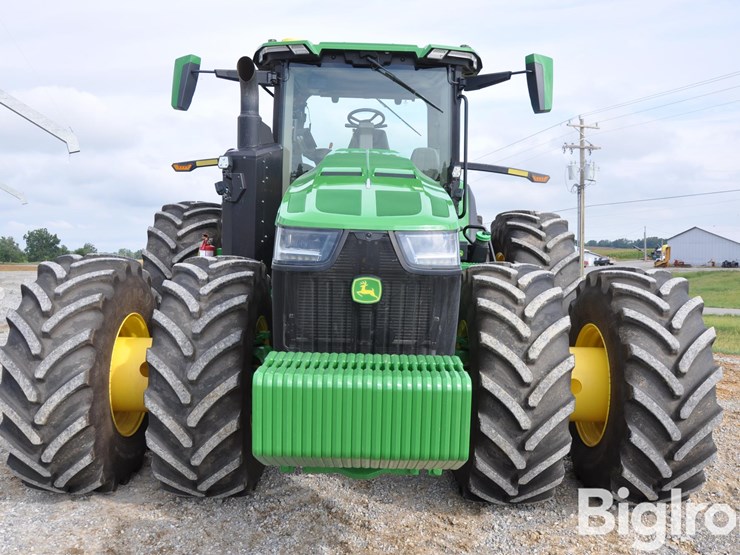 2024-john-deere-8r-370-image-2