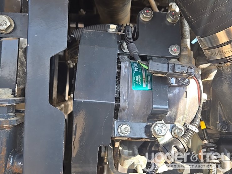 2018-komatsu-wa200-8-image-110