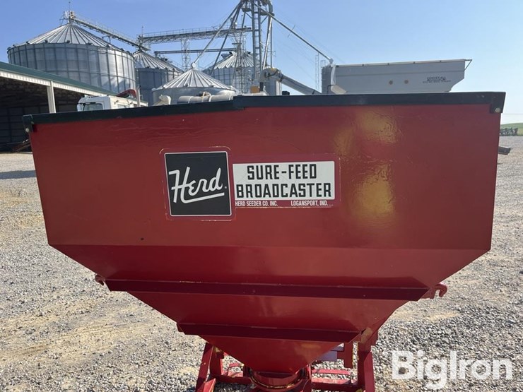 2440-herd-2440-image-16