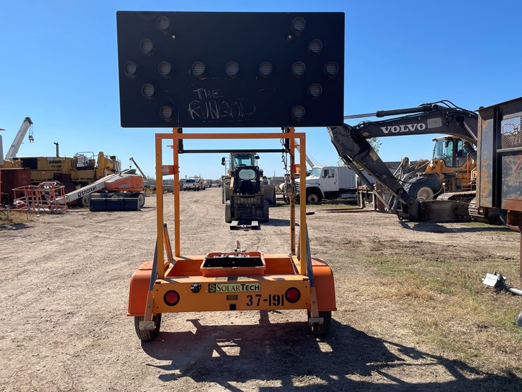 #6322-•-2020-solar-tech-arrow-board-(trailer-#37191)-(no-title)-image-2