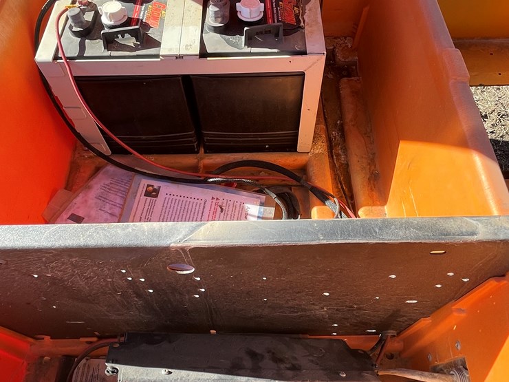 #6313-•-2018-solar-tech-arrow-board-(trailer-#37151),-no-title-image-8