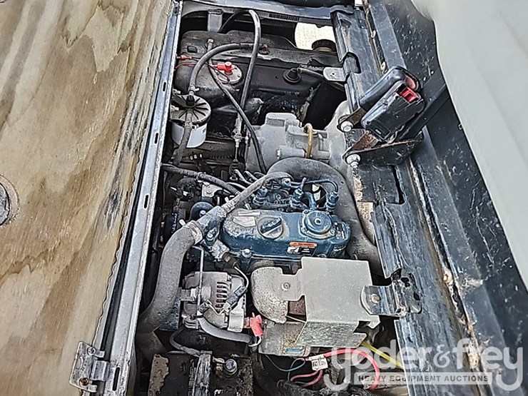 2019-club-car-carryall-1700-image-23