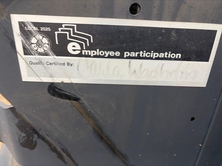 2012-case-ih-400-image-32